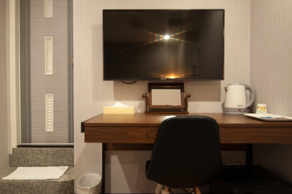 泊居旅店 Oursinn Hotel Taipei Exterior photo